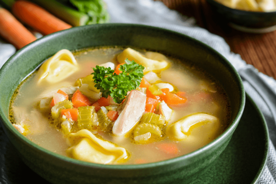 Sopa de Tortellini de Frango Receita instantanea de sopa